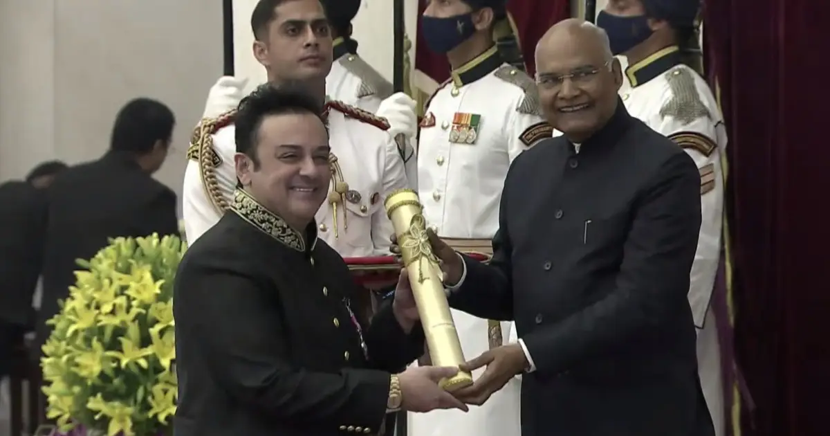 Singer Adnan Sami receives Padma Shri Award